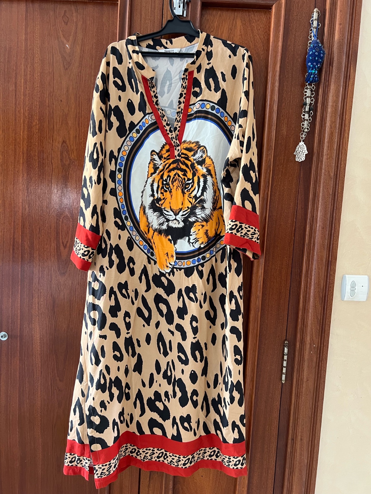 Une trés belle robe tigre