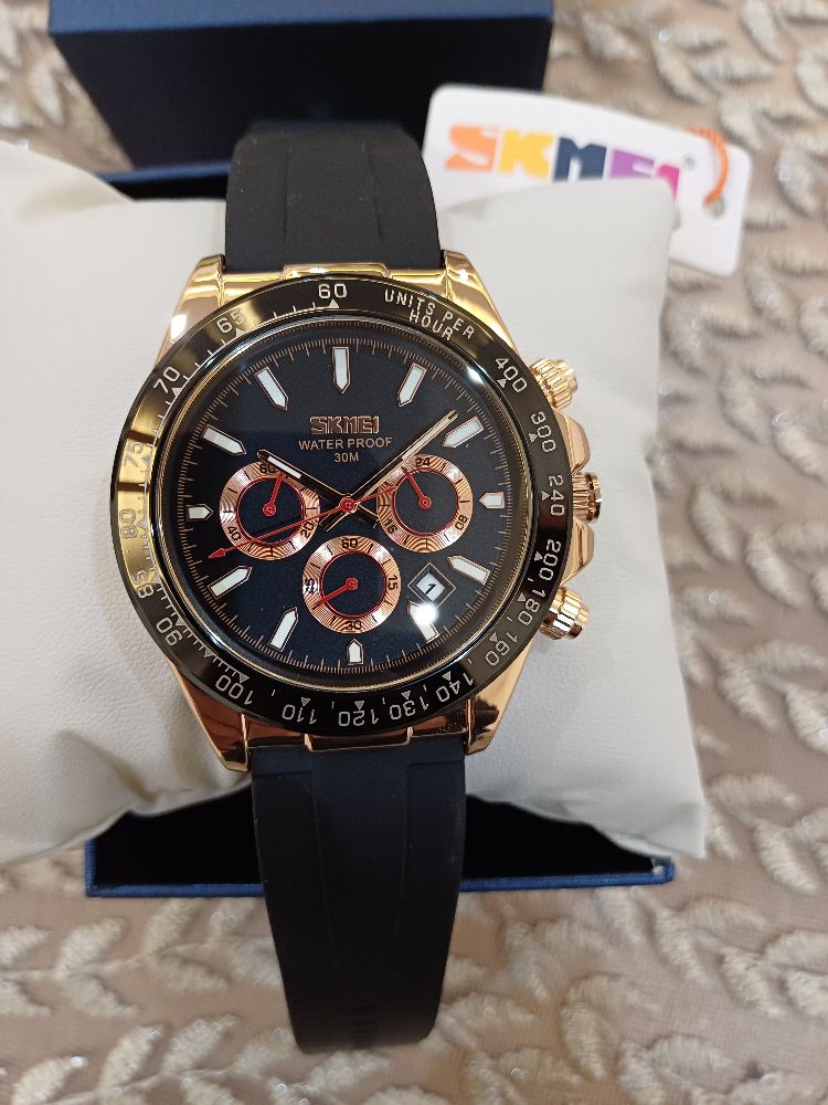 Montre Skmei  authentique neuf pour homme 