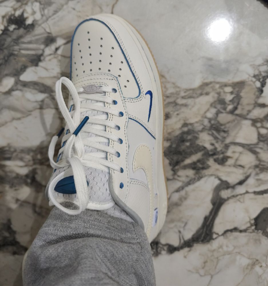 Nike air force one pointure 39 neuf 