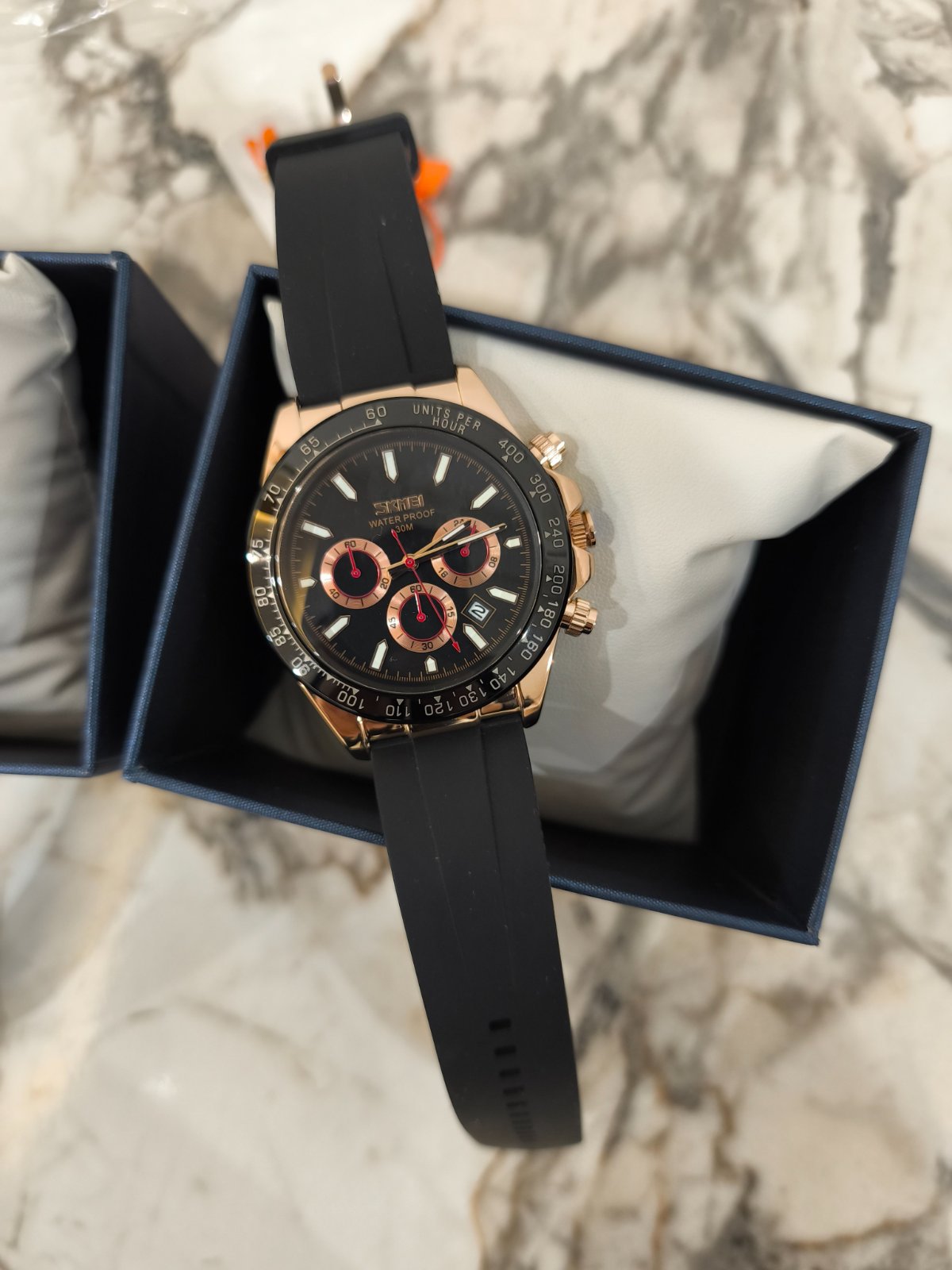 Montre skmei Gold authentique pour homme 