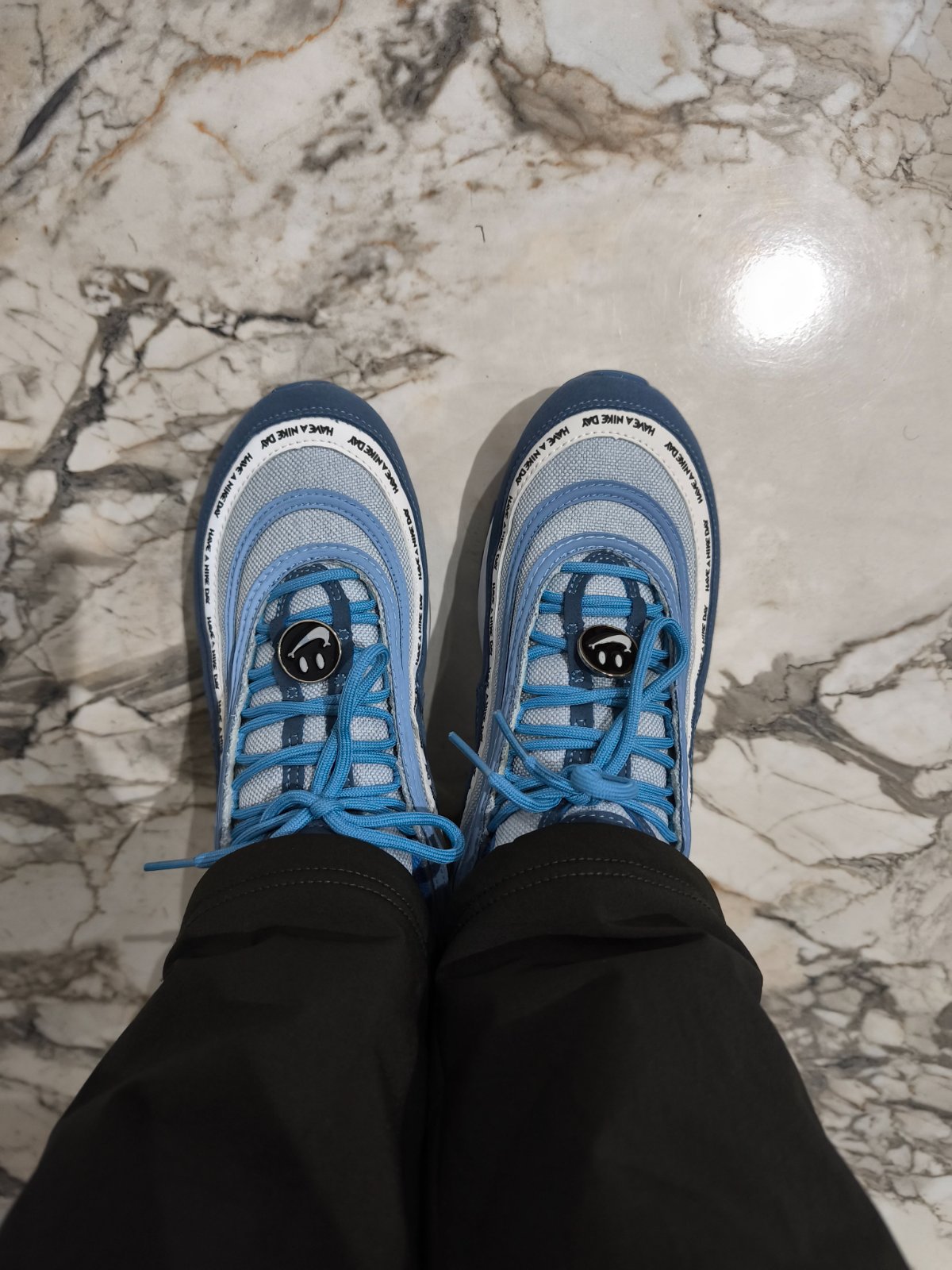 Nike air max 97 pointure 39 neuf jamais porté 