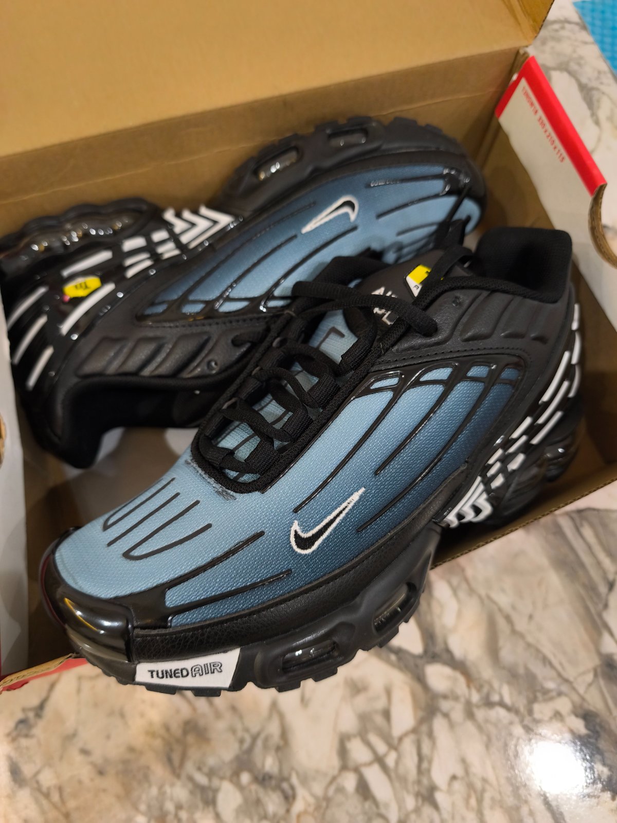 Nike air max 3 plus pointure 41 neuf 
