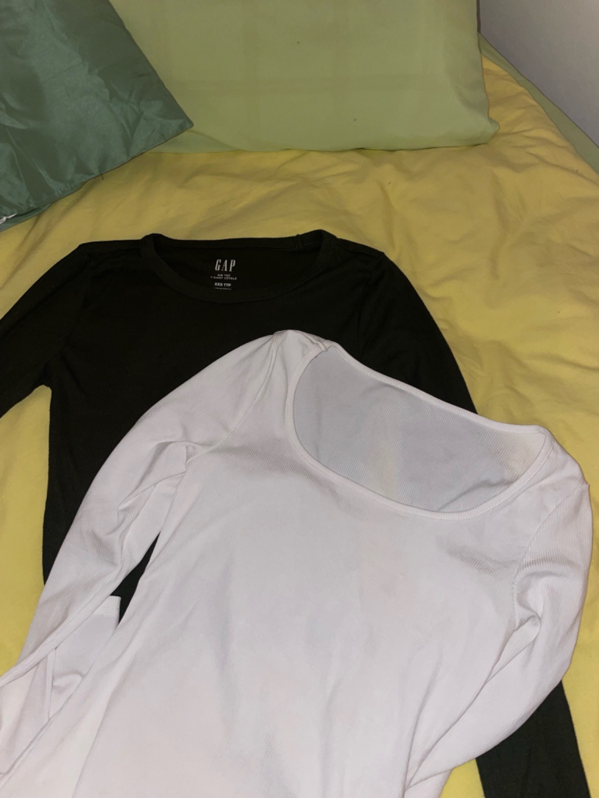 Deux pull