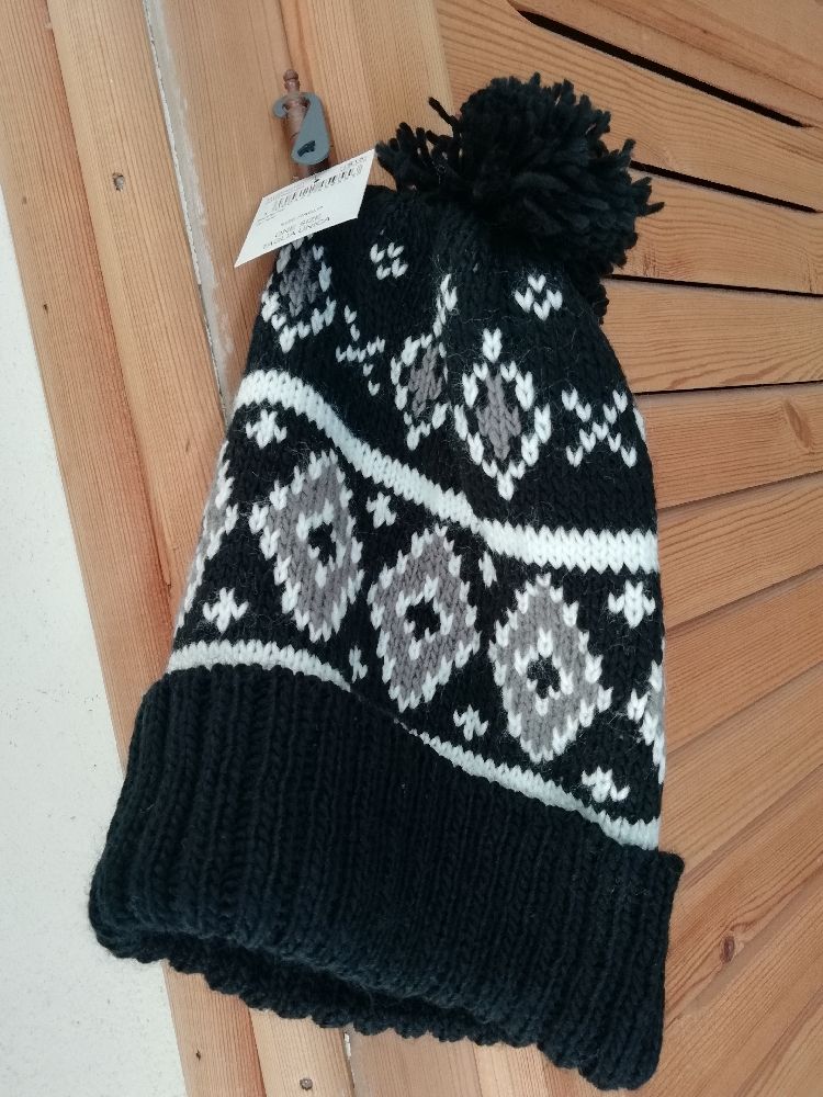 Bonnet avec pompon Terranova