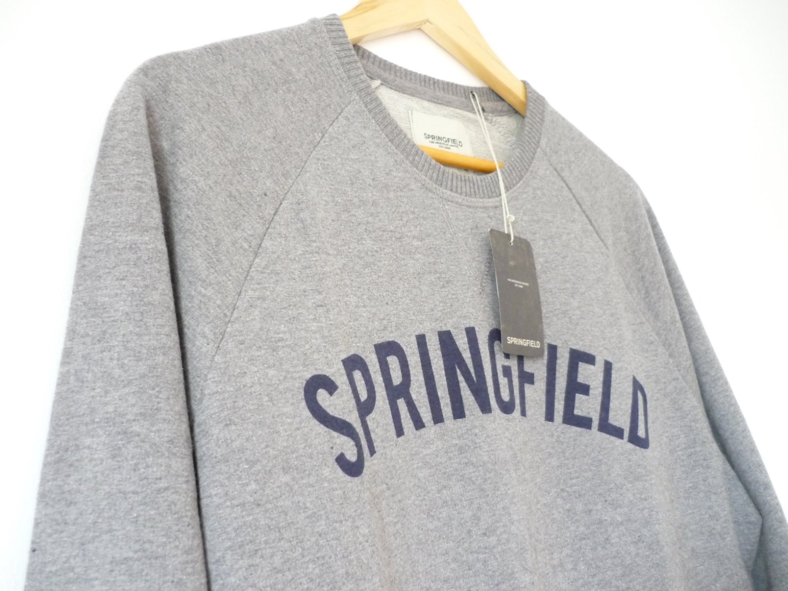 Pull design Springfield taille M