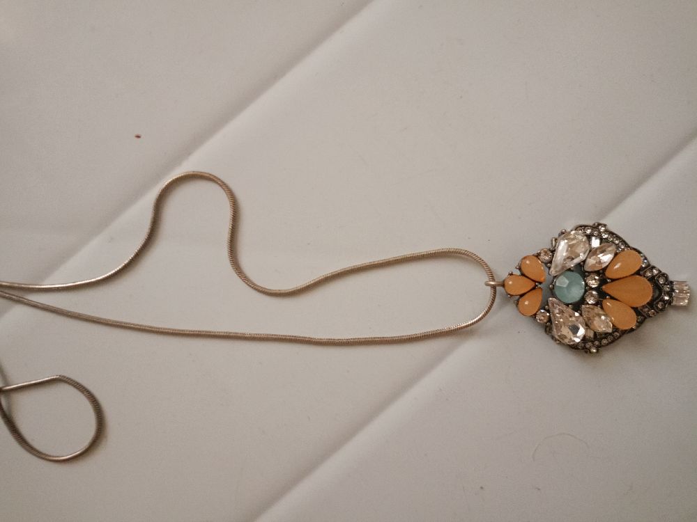 collier long 