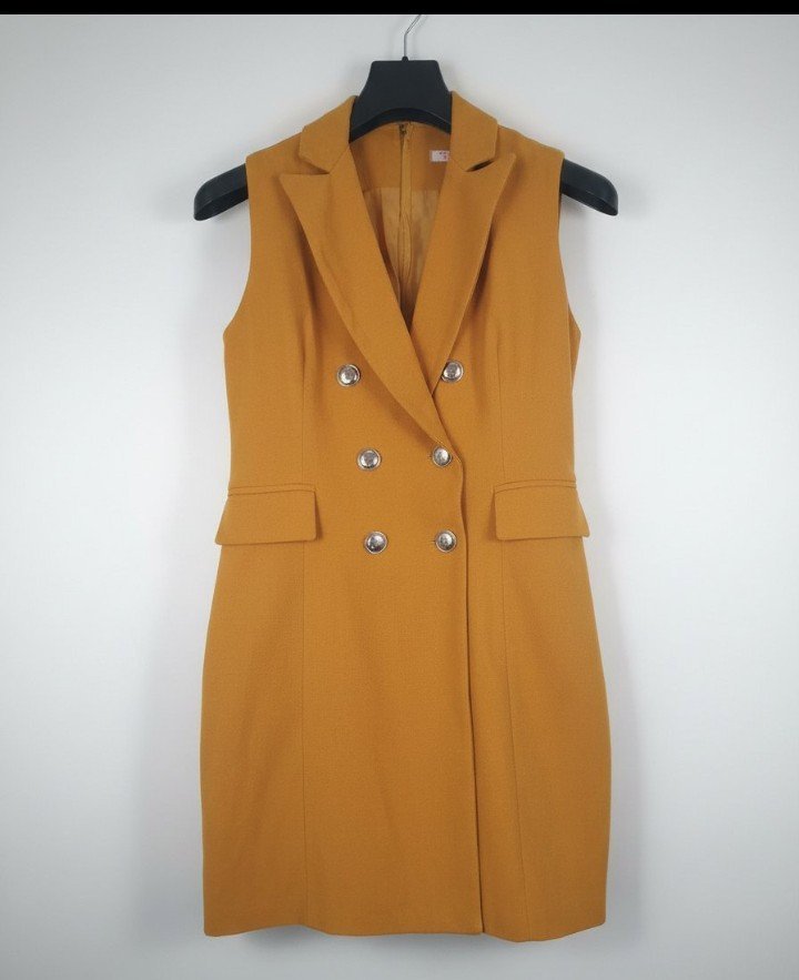 Blazer sans manche chic