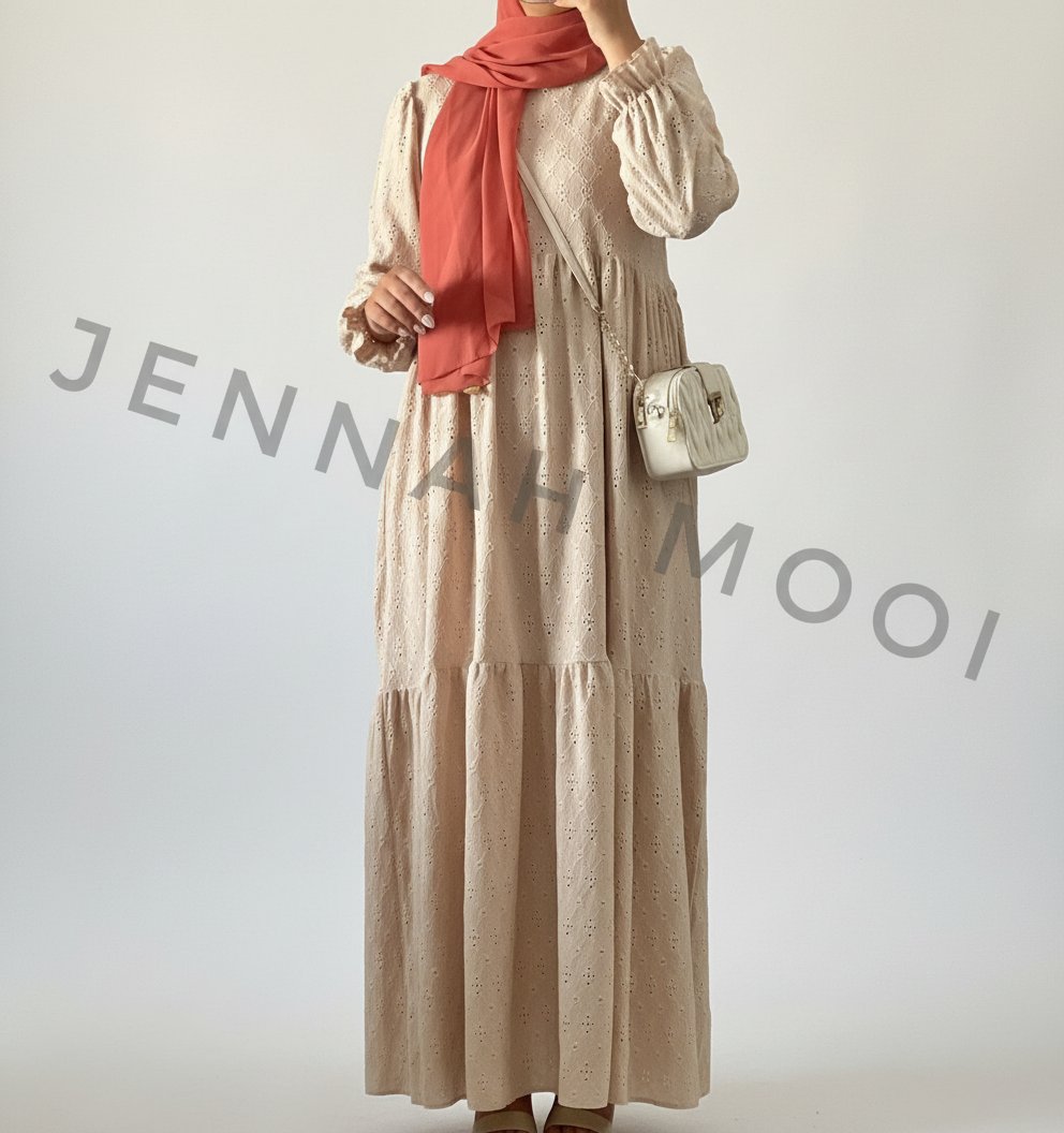 Robe dentelle beige 
