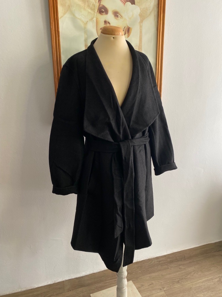 Manteau gris foncé