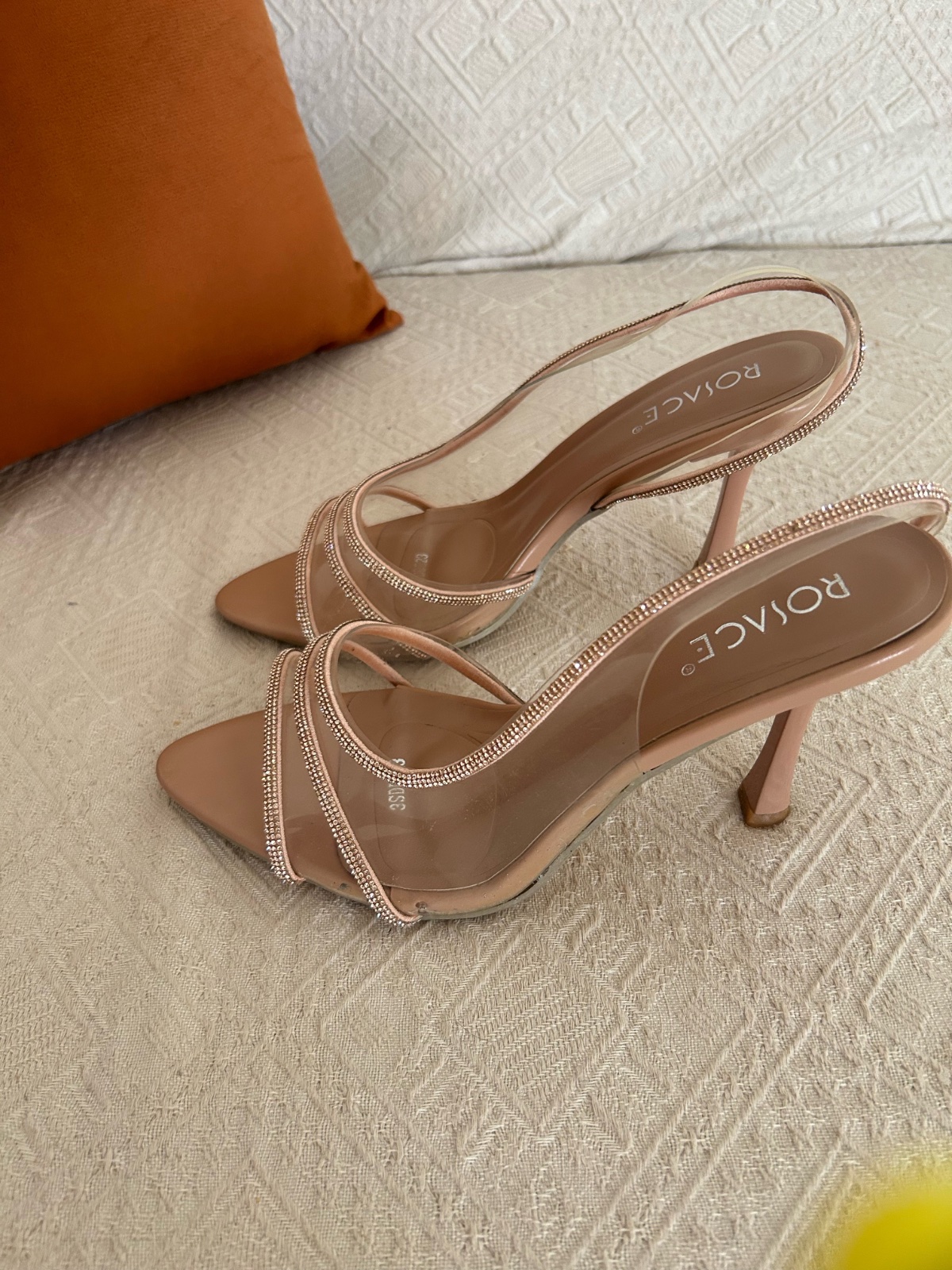 Sandales à talon