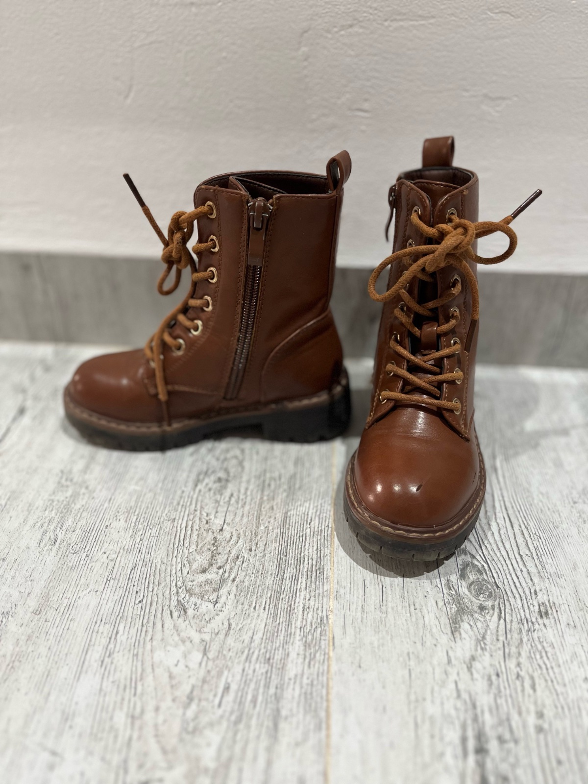 Boots pour fillette  en excellent etat