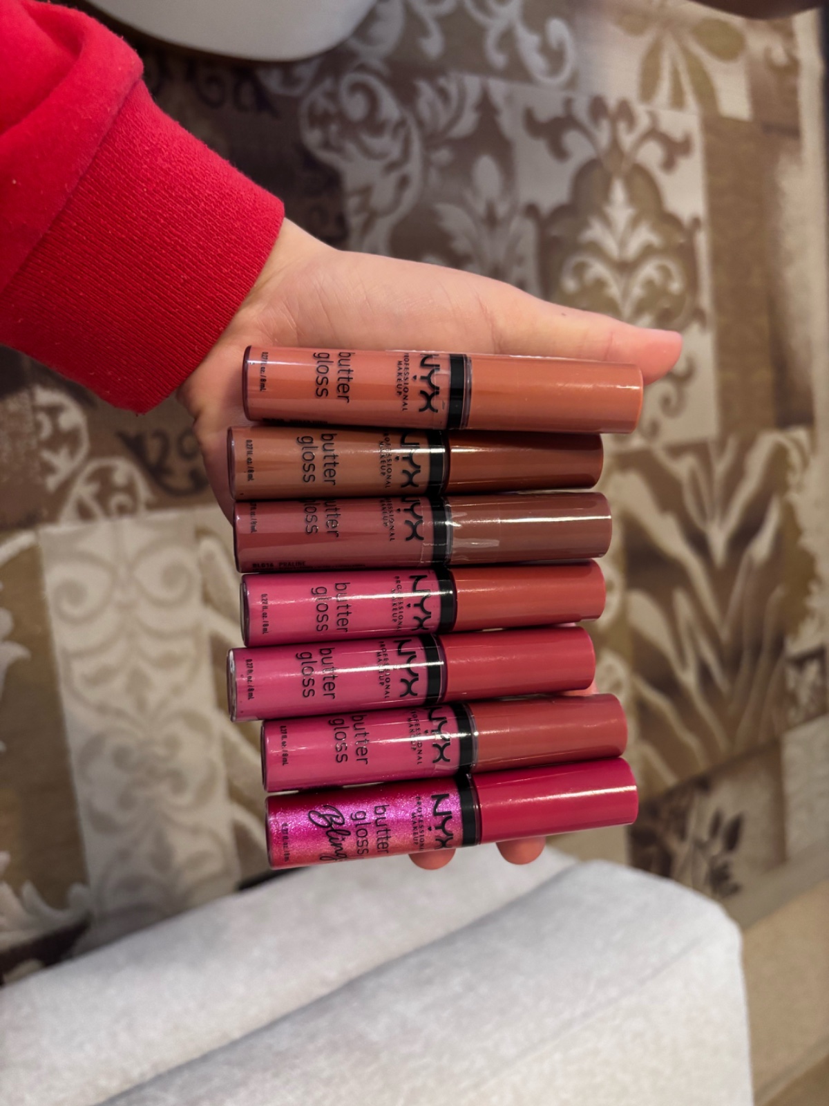 Des gloss seulement 2 couleurs disponible ❗️❗️❗️