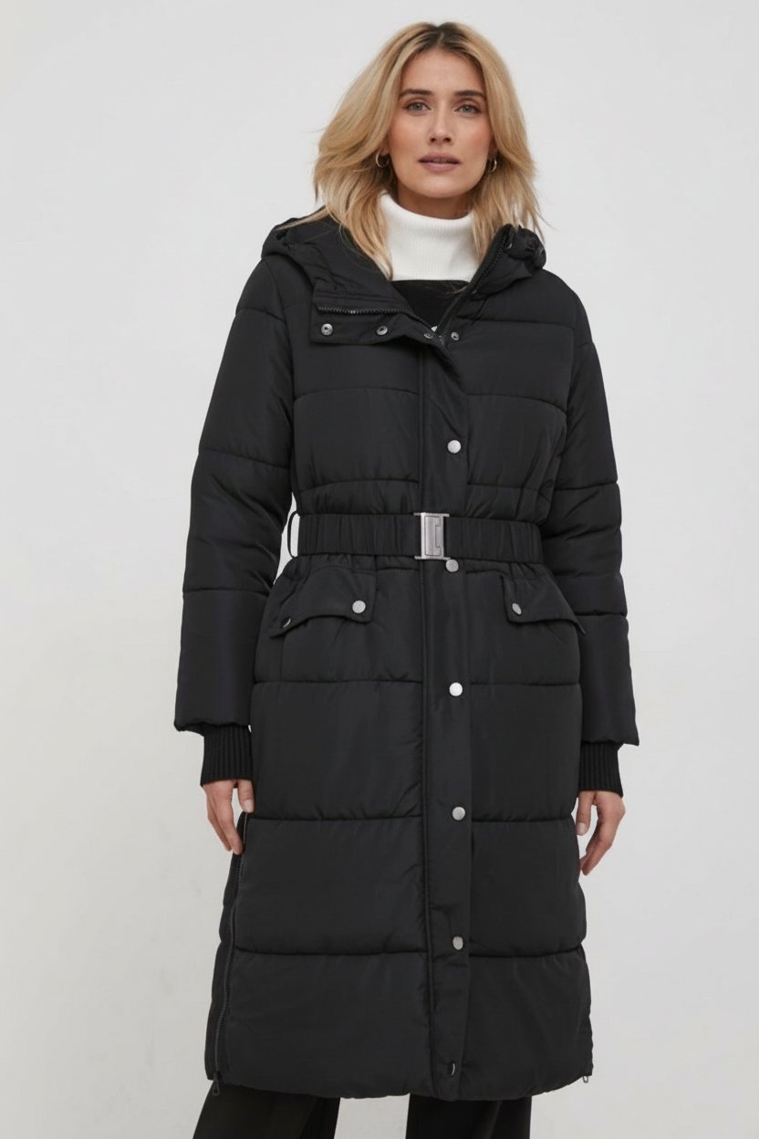 Manteau noir de la marque Sisley