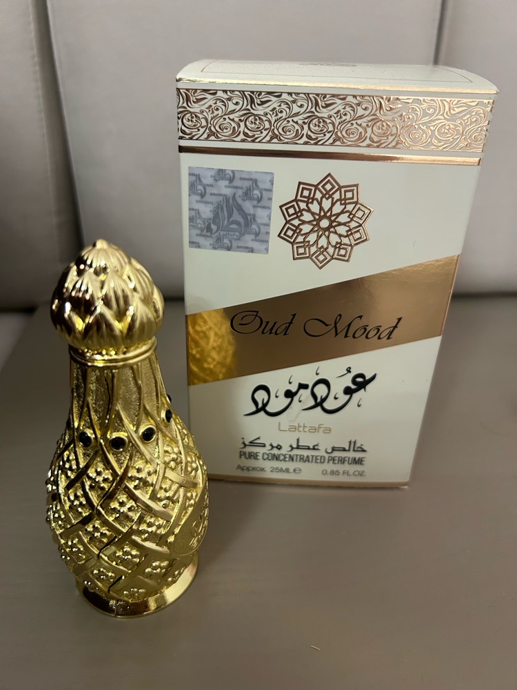 Parfum oud concentré 