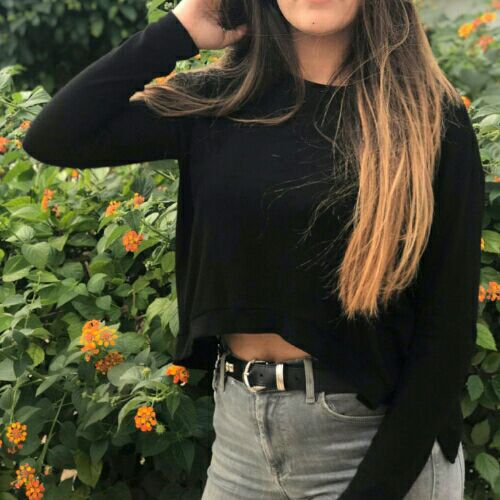 Pull noire en laine fine