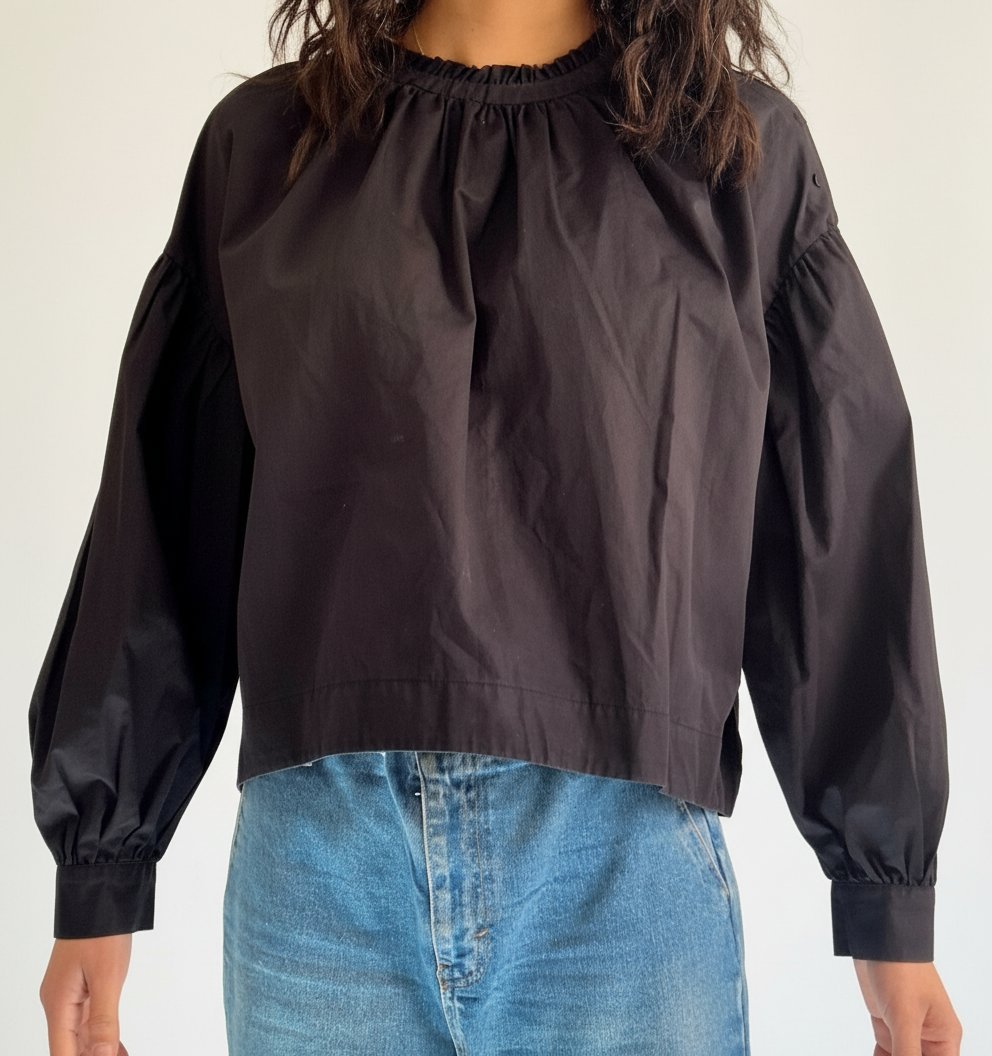 Blouse noire col froncé manches bouffantes – Zara