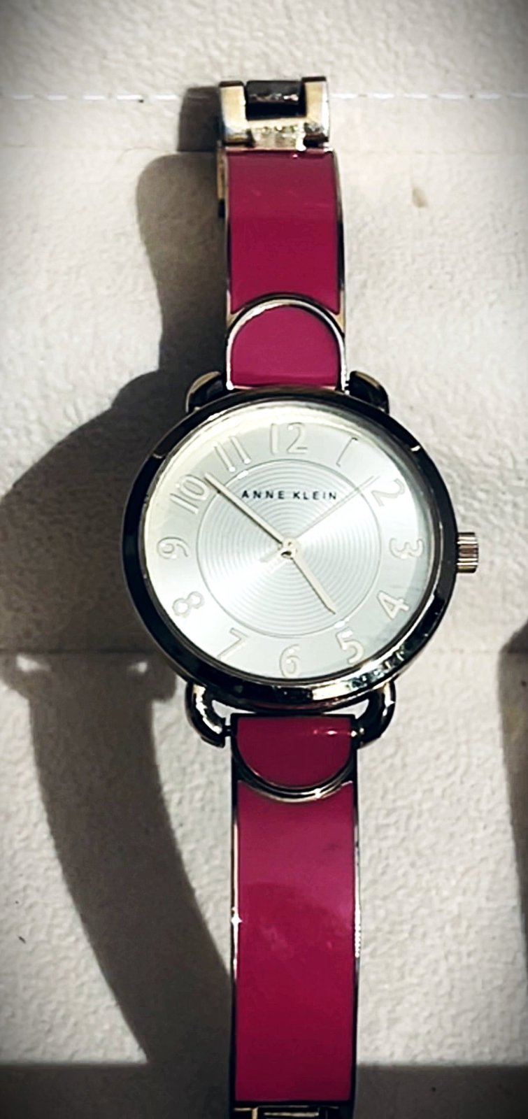 Montre Anne Klein originale fuchsia / argenté