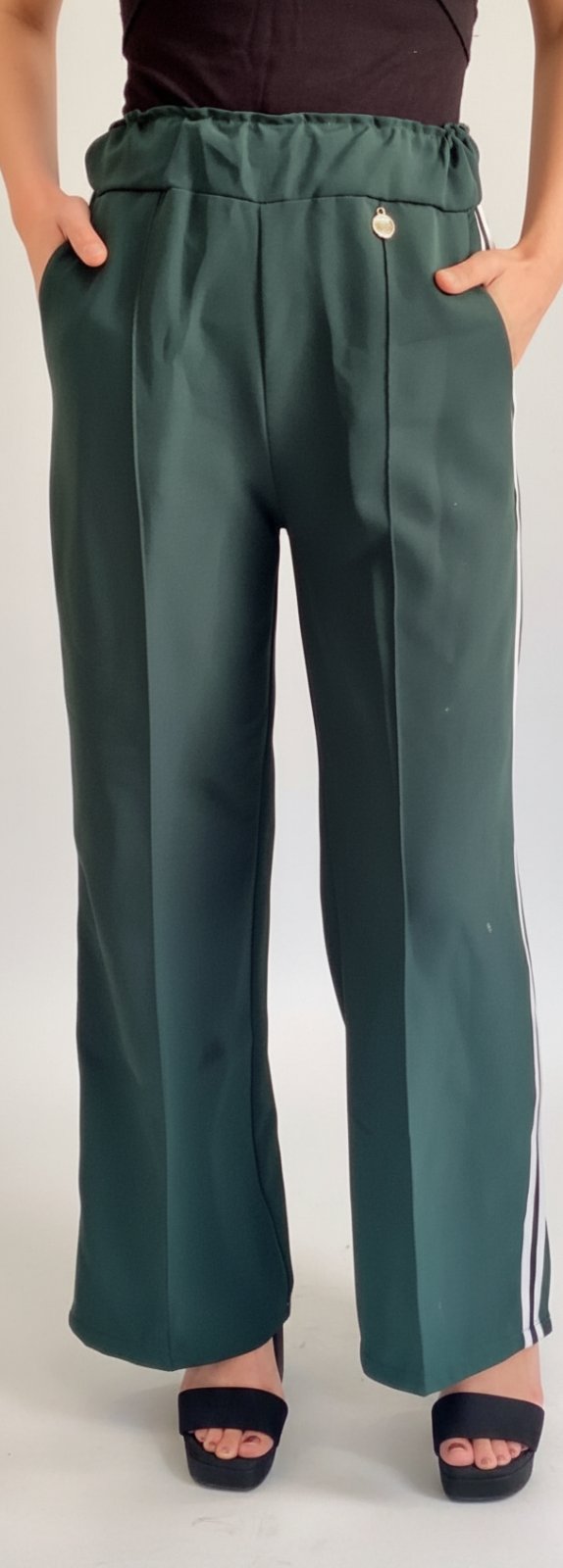 Pantalon large fluide vert émeraude style sporty chic – Mango