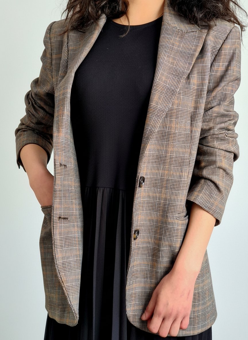 Blazer long boutonné à carreaux – Mango