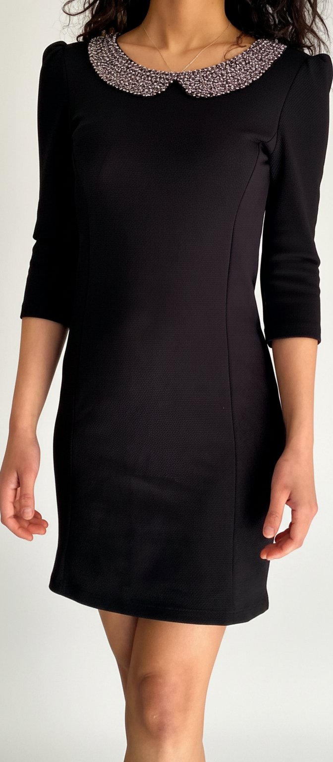 Robe noir de la marque "Pineaplle Paris"