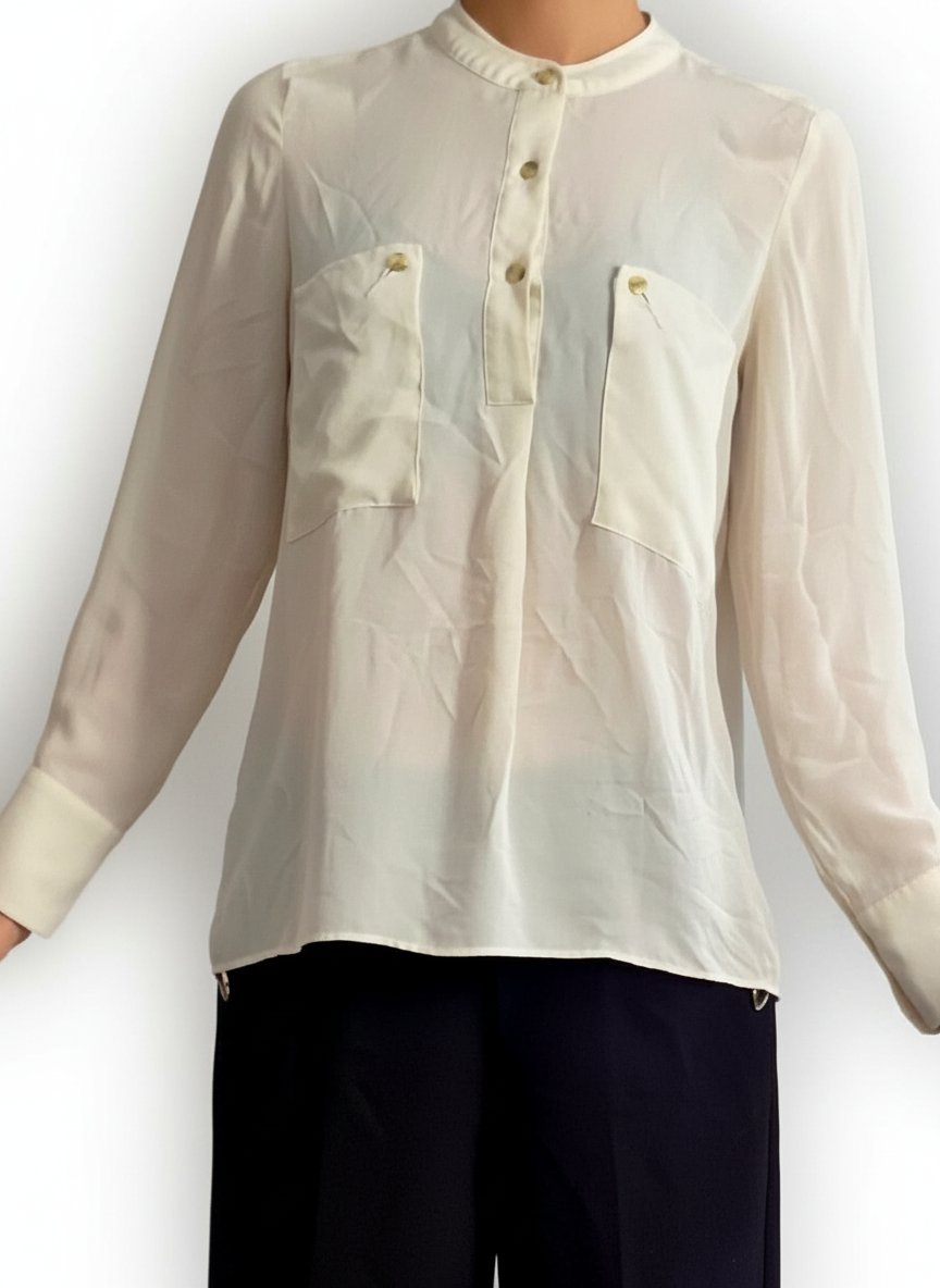 Blouse fluide crème / blanc cassé col officier à poches – May