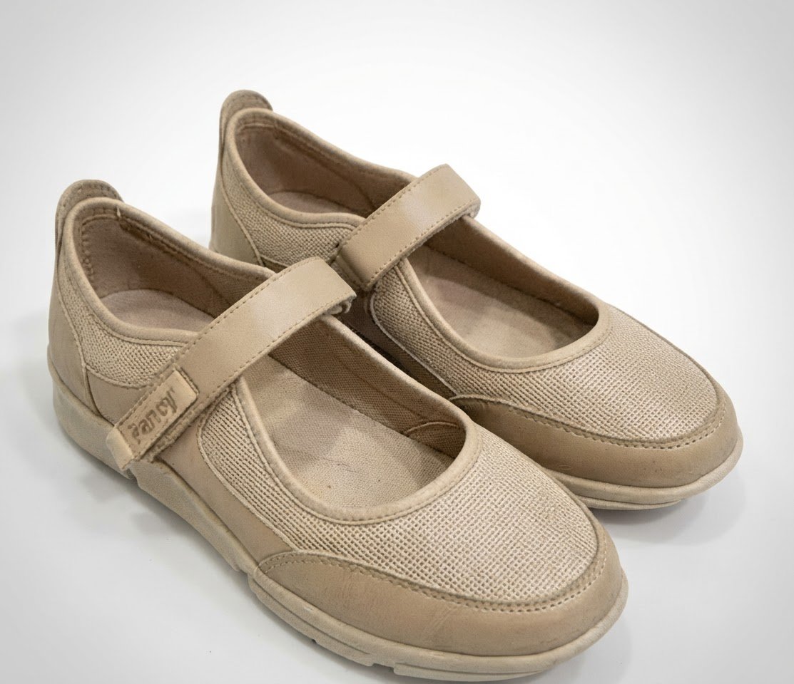Chaussures orthopédiques femme 