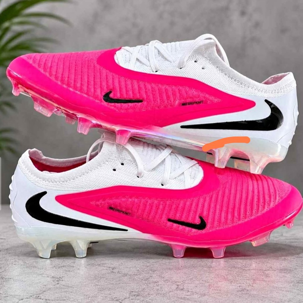 Crampon nike phantom gx pink neuf avec étiquette