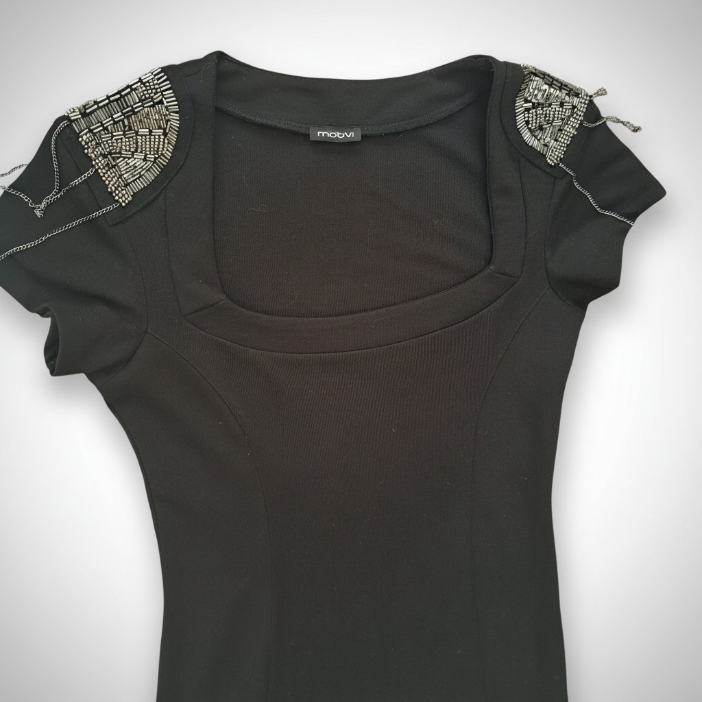 Petite Robe noir en laine de La Marque  Motivi 