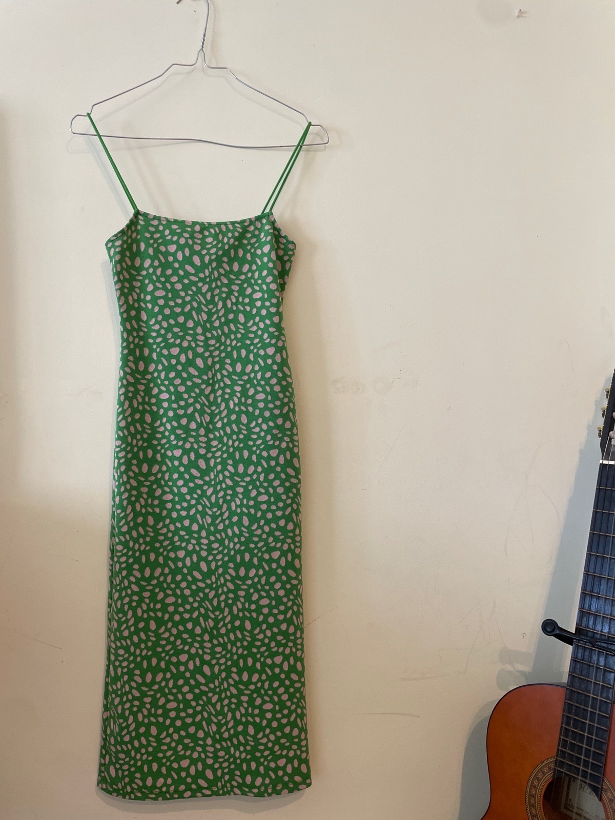 Petite robe à pois verte 💚