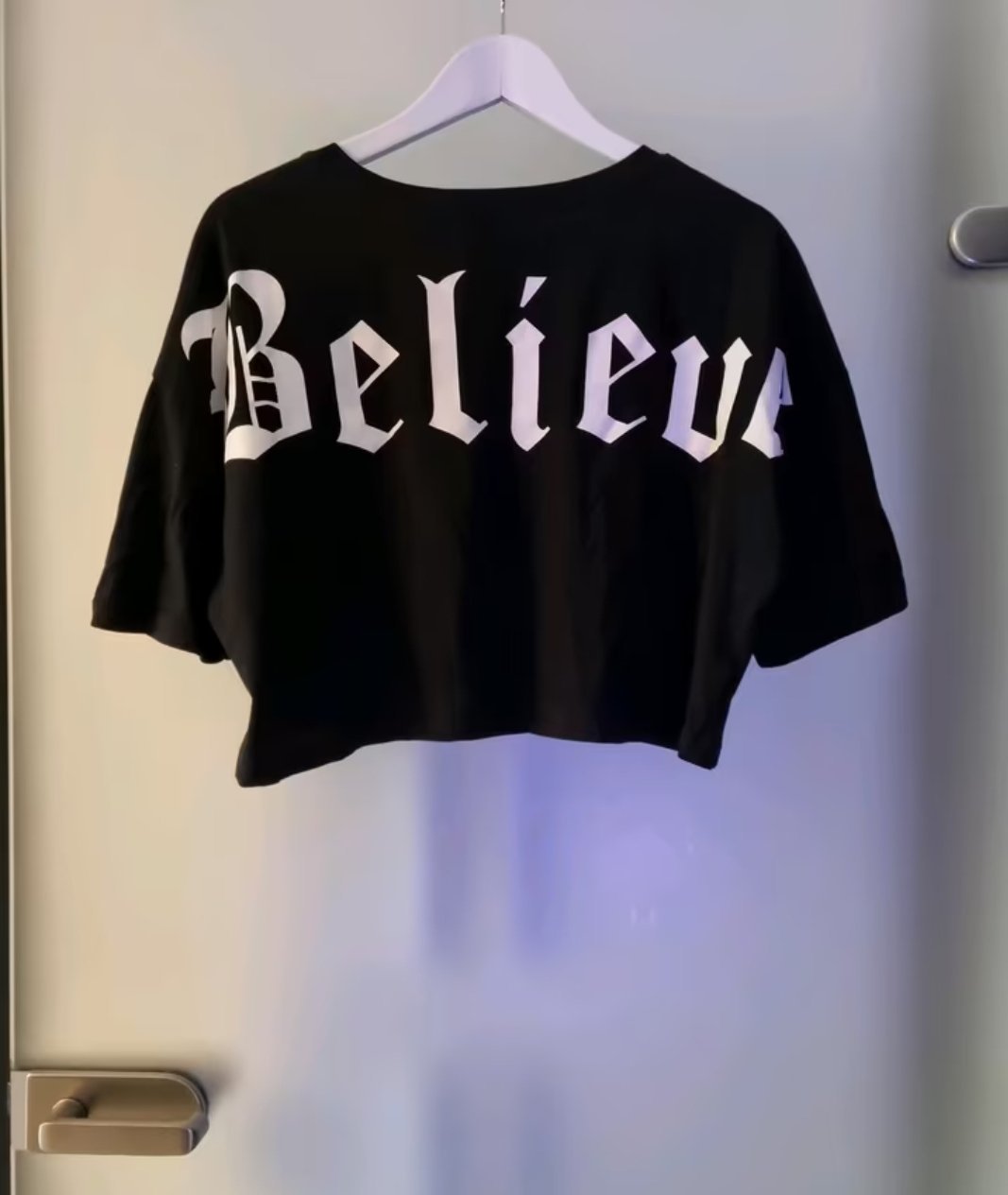 Cropped t-shirt