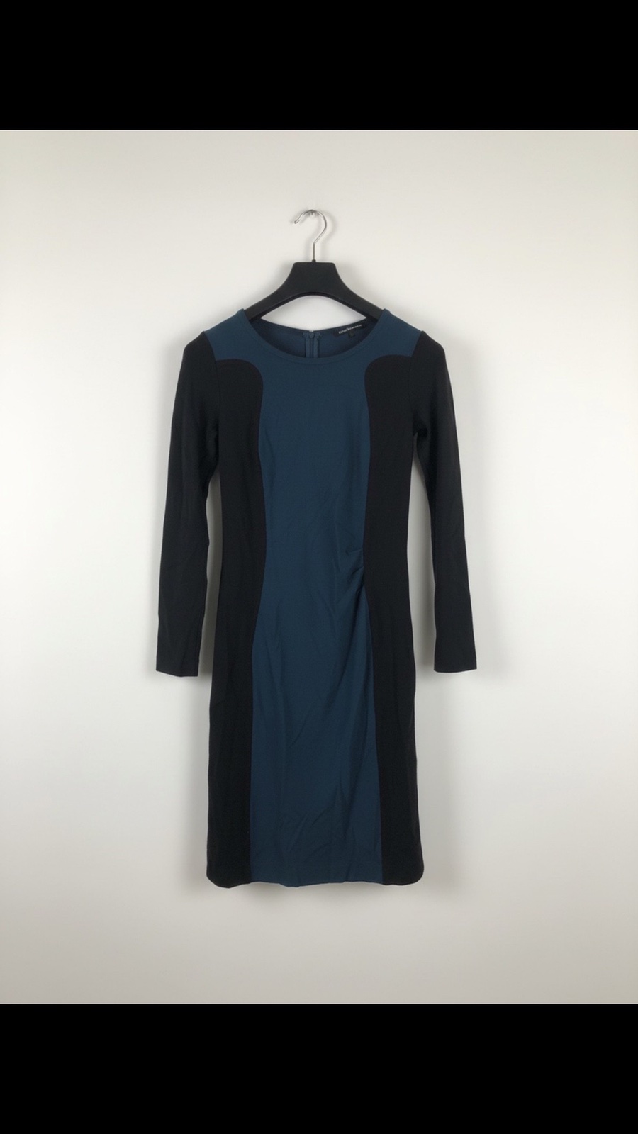 Robe noir et bleu vert Coupe ajustée et moderne