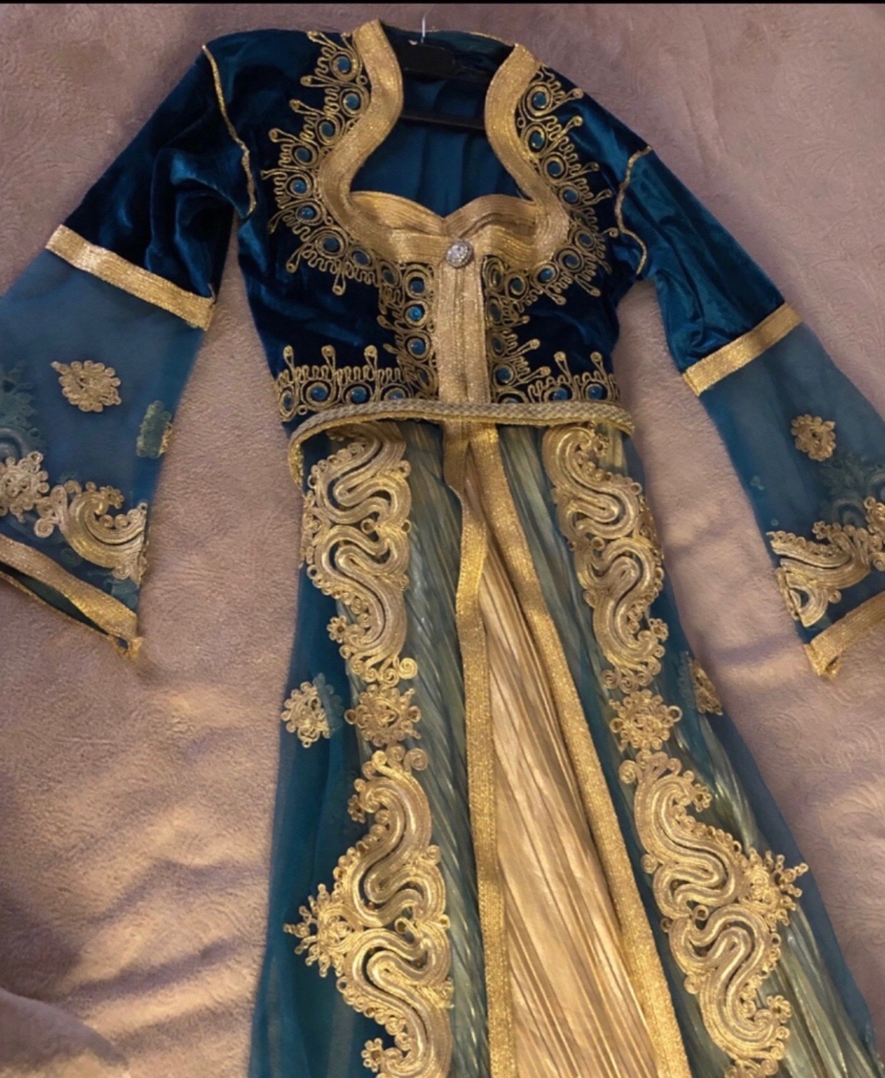 Caftan bleu vert et dorée 