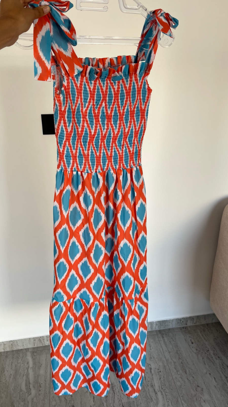 Robe bleu et orange