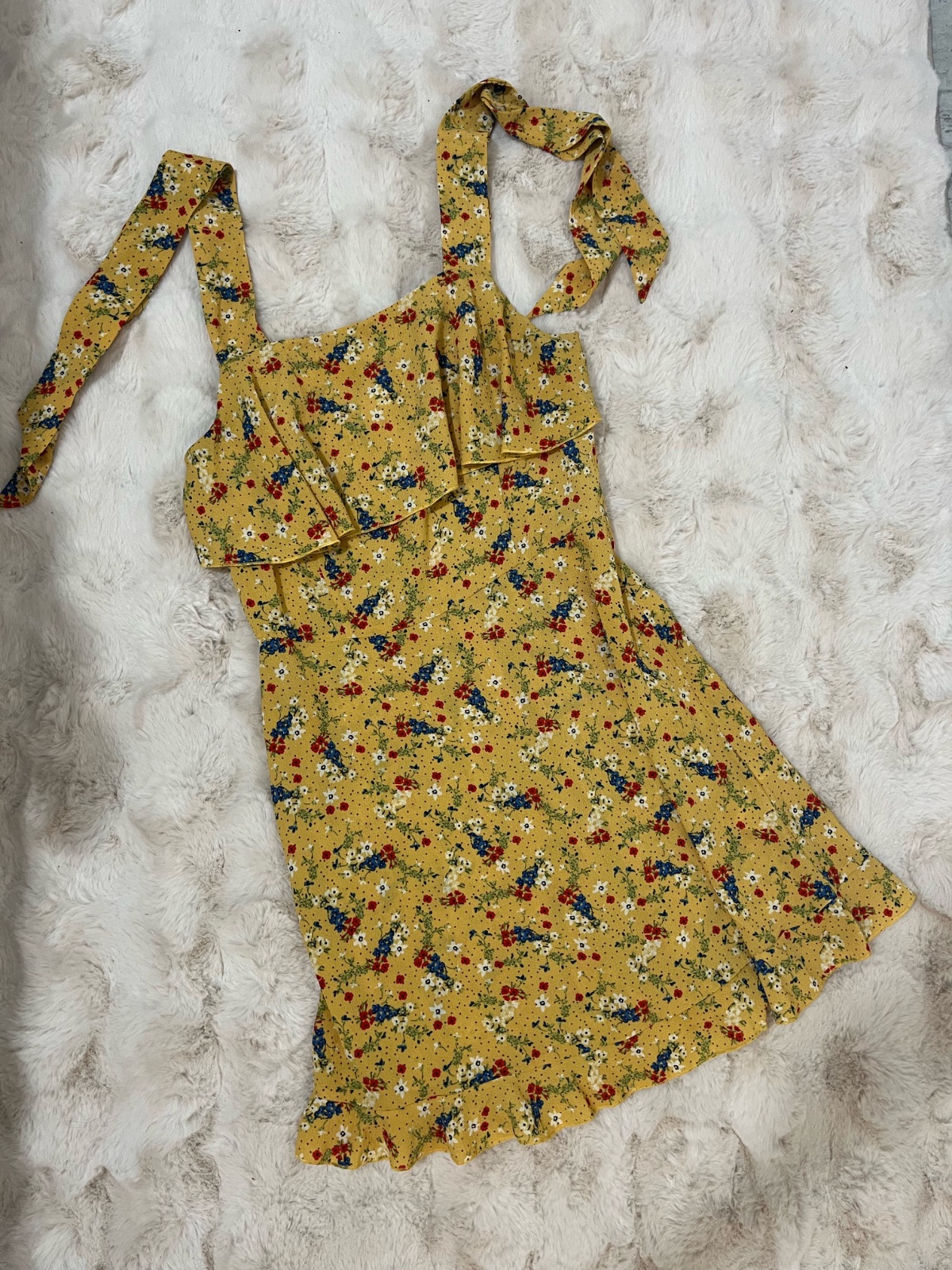 Robe jaune