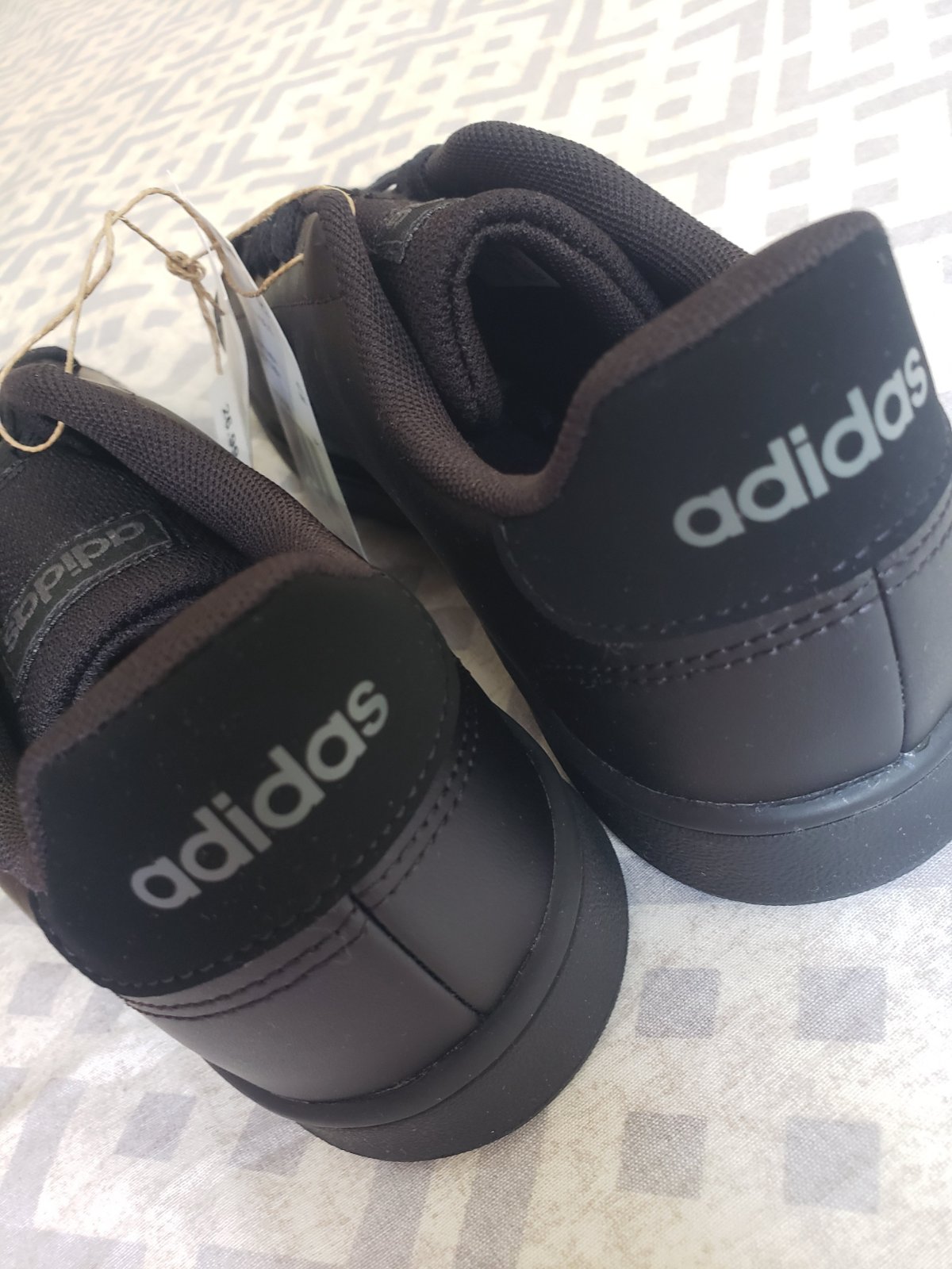 Addidas advantage k