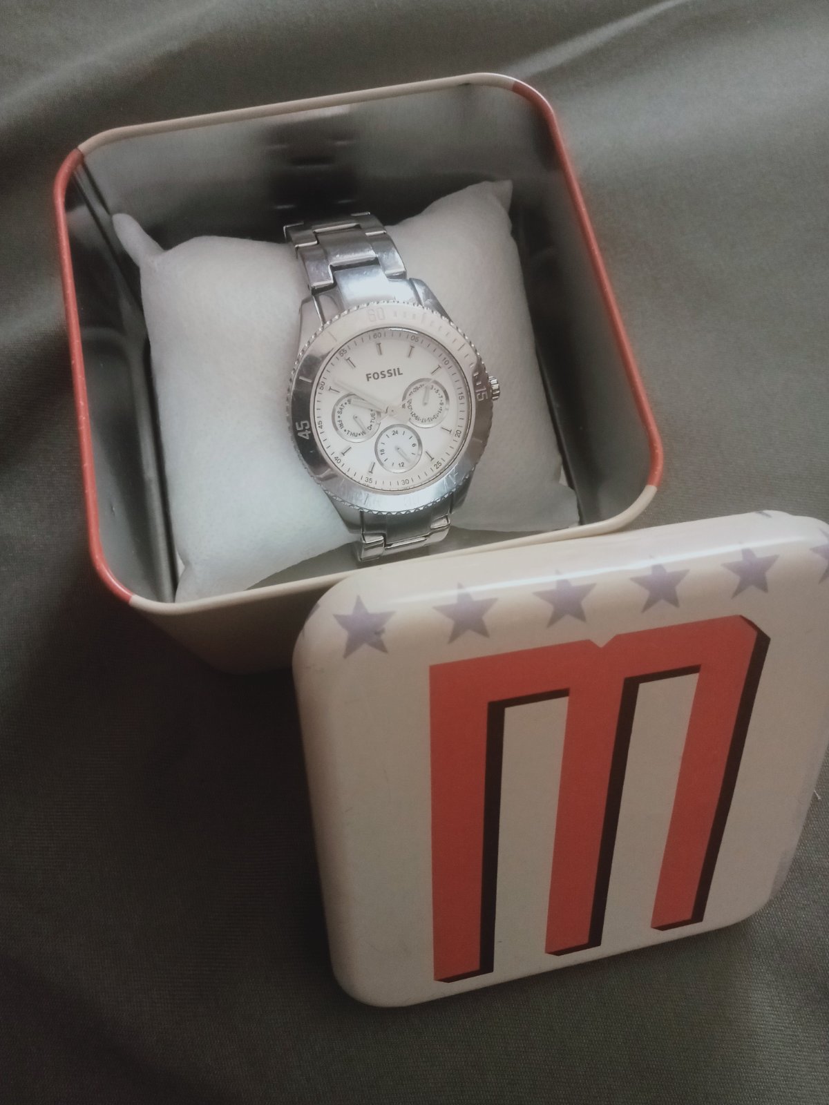 Montre fossil pour femme authentique importé de l'Allemagne 