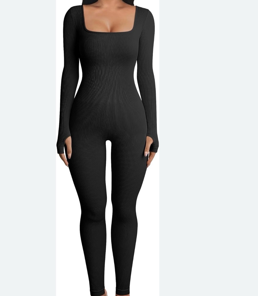 COMBINAISON de sport  NOIRE