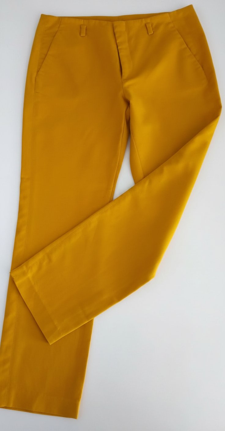 Pantalon Zara  , taille 38 etat impeccable 