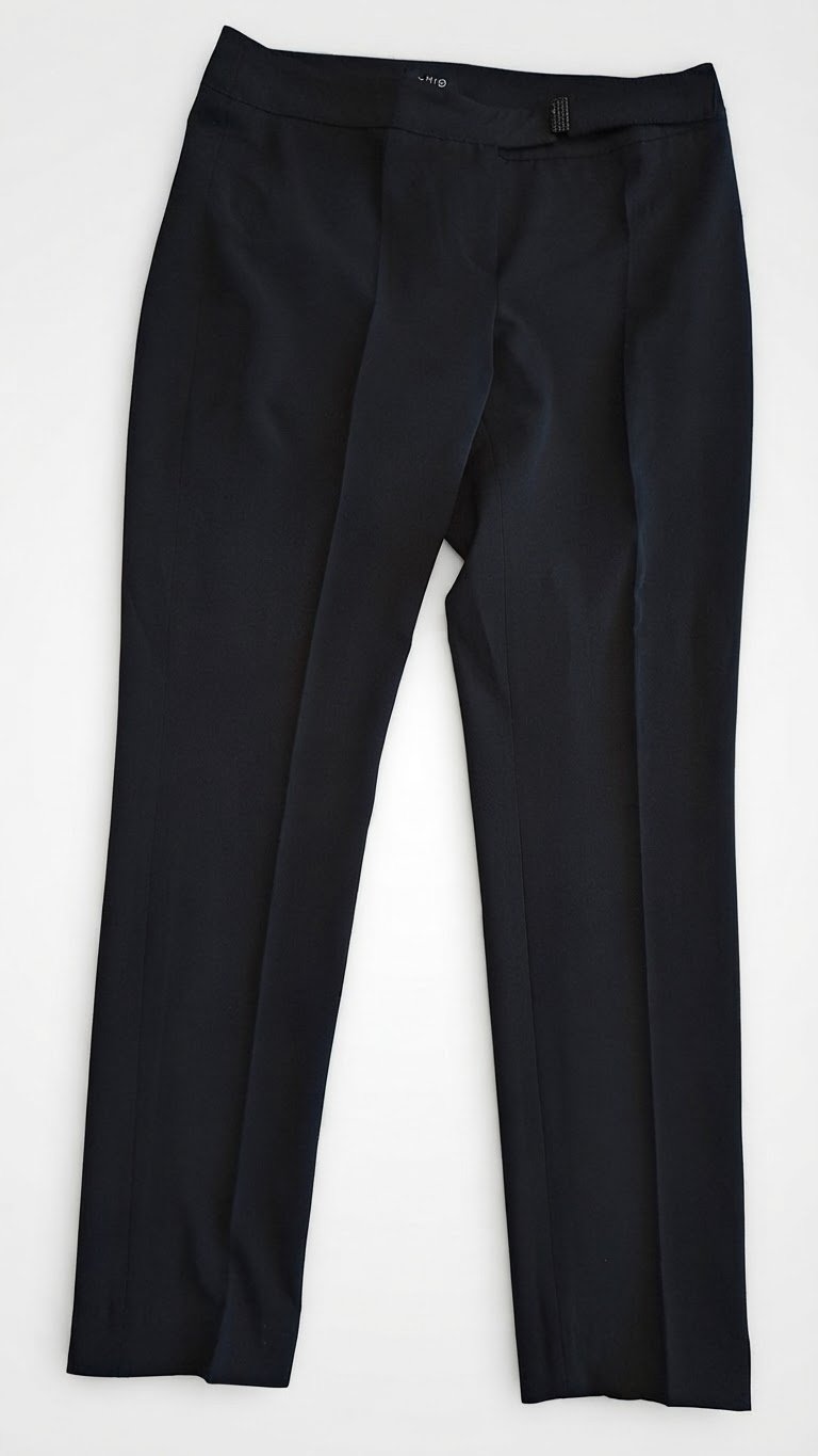 Pantalon OLTRE taille 40, en excellent état 