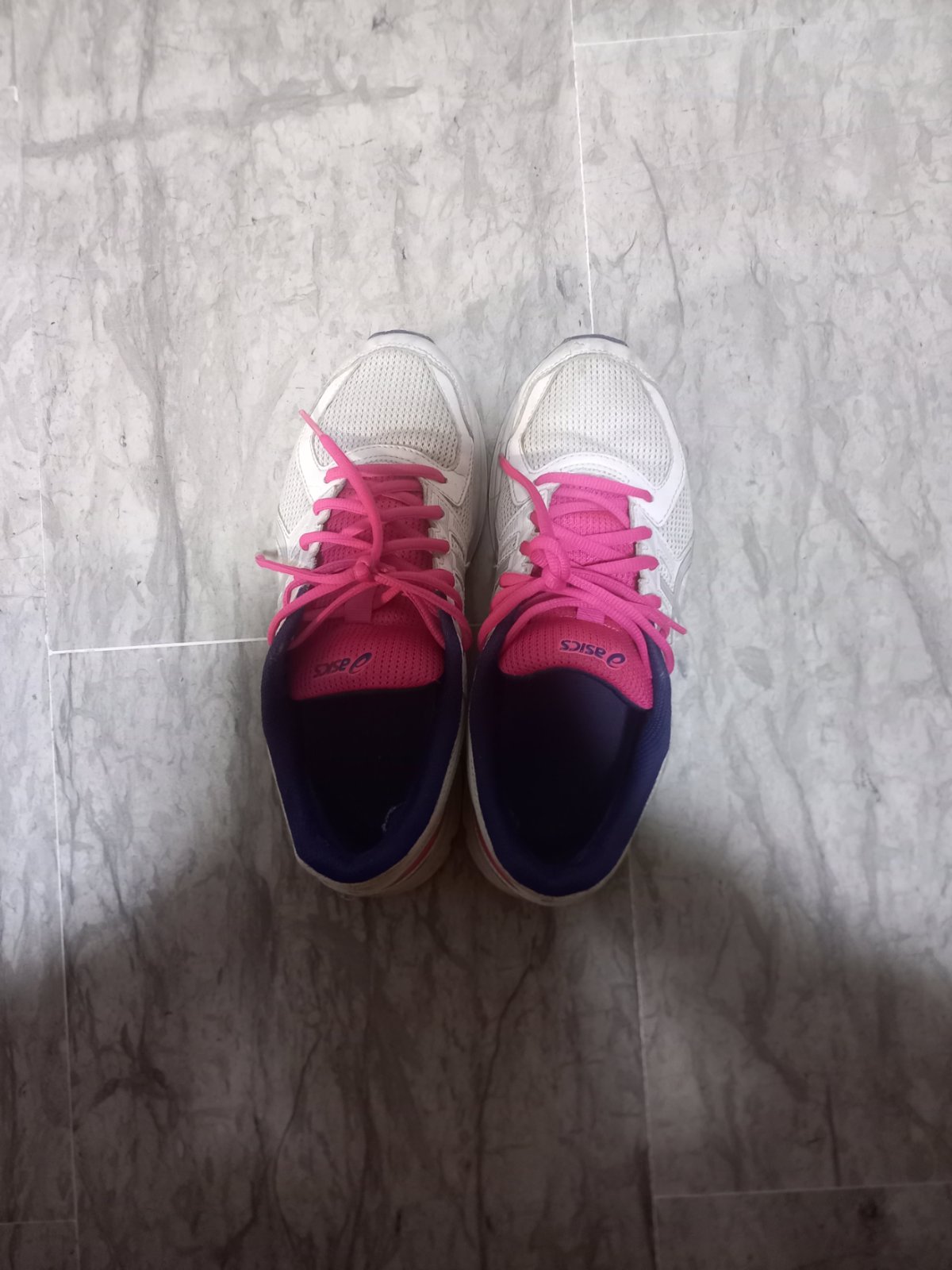 Chaussure asics femme