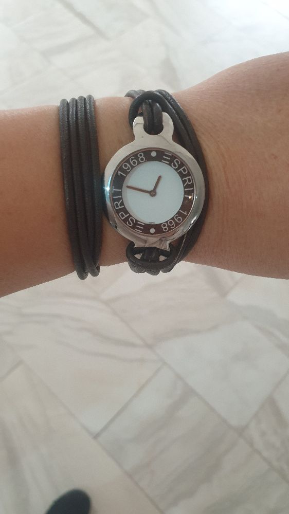montre esprit avec bracelet 