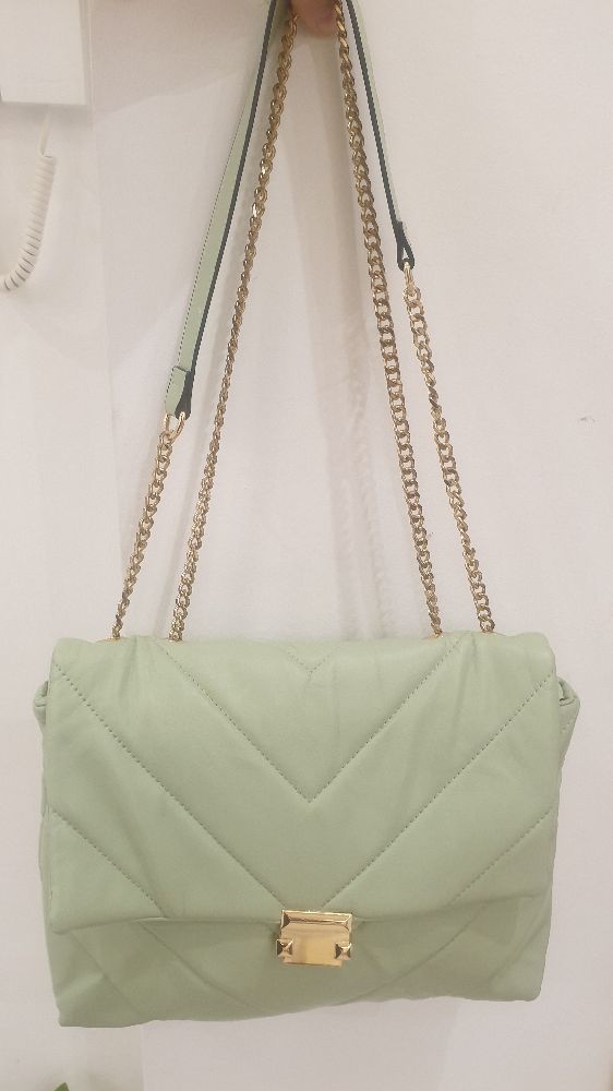 Sac vert d'eau 