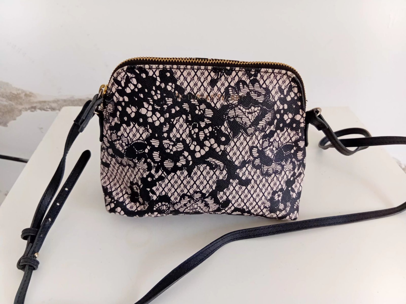 Sac a bandouliere victoria secret