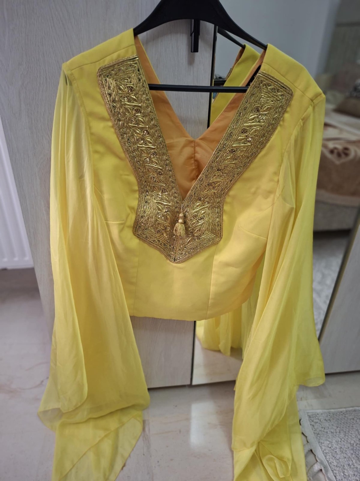 Haut de blouse matrouza tres classe porte tlabiss 42