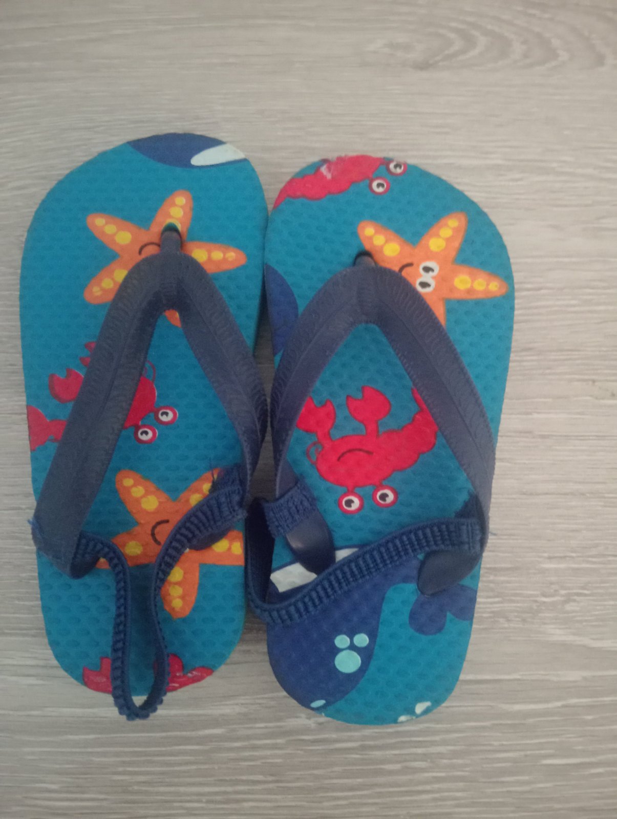 Claquettes pointure 25