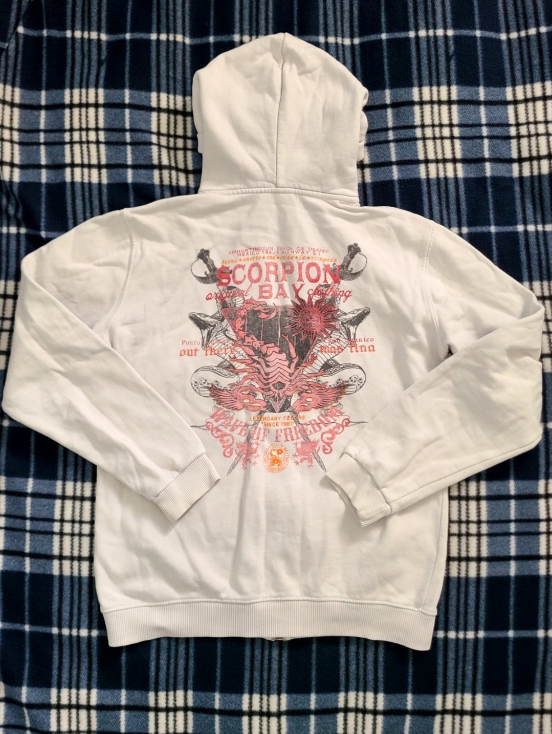 Scorpion Bay Zip-Up Hoodie♏️ Unisex