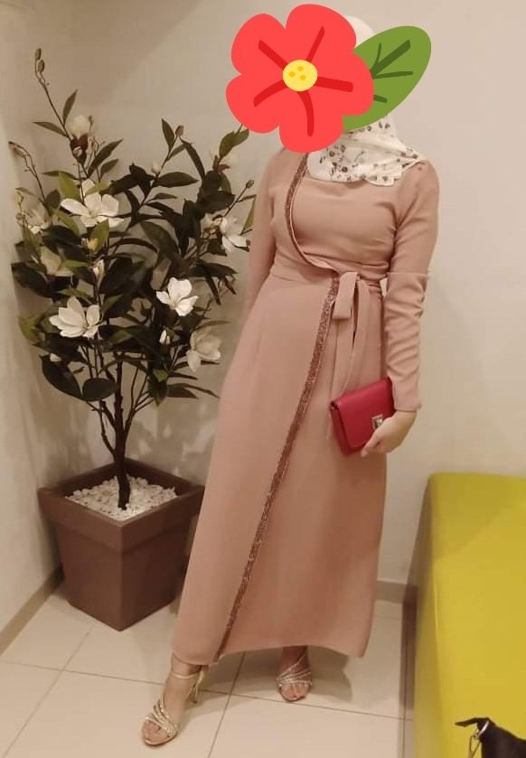 🌸 Belle robe voilè rose chic