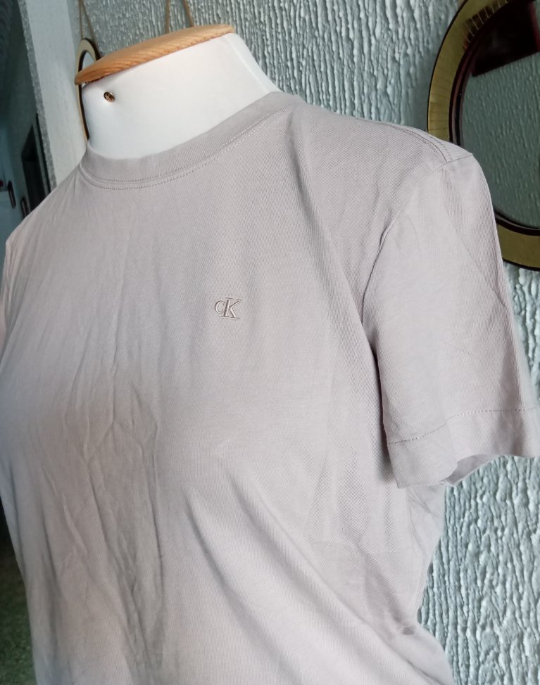T-shirt Calvin Klein 