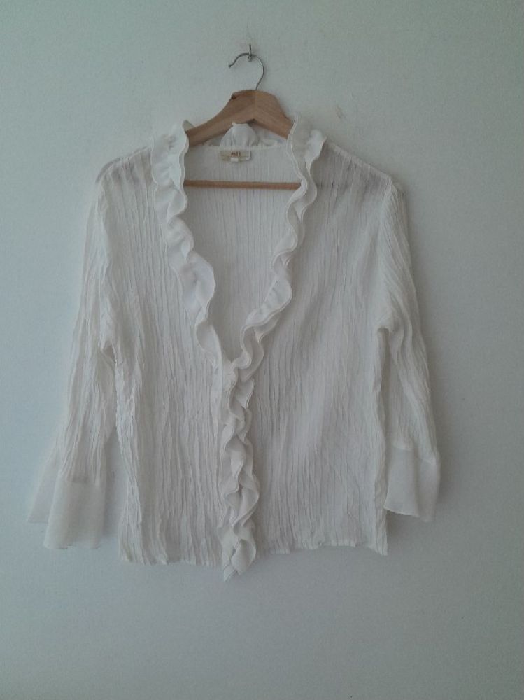 Chemise