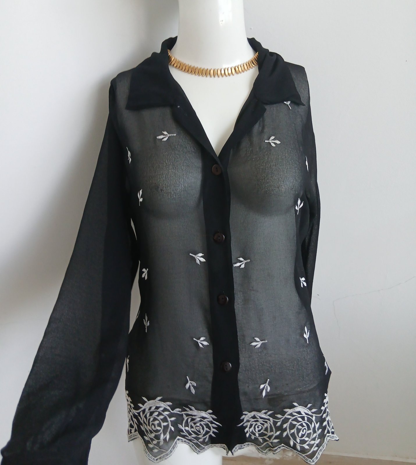 Chemise